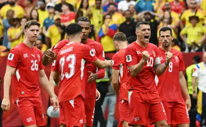سويسرا تقصي كولومبيا وتتأهل لربع نهائي كأس العالم 2026